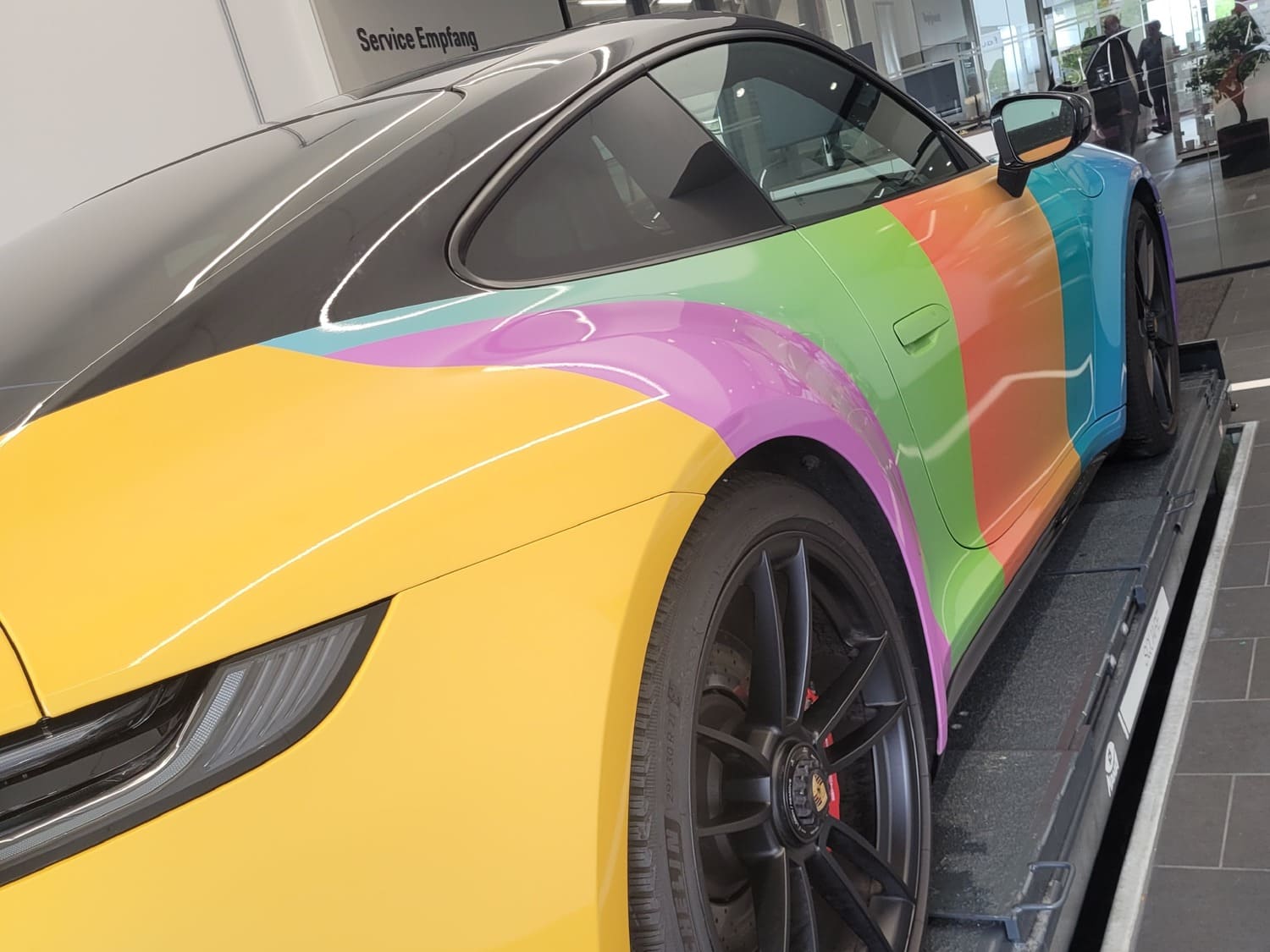 Porsche bunt foliert Porsche bunt foliert